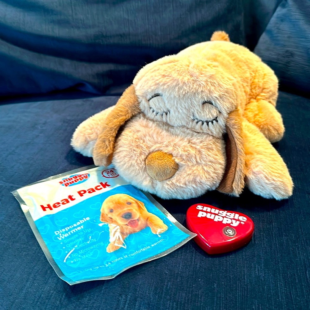 Original Snuggle Puppy Heartbeat Stuffed Toy for Dogs.